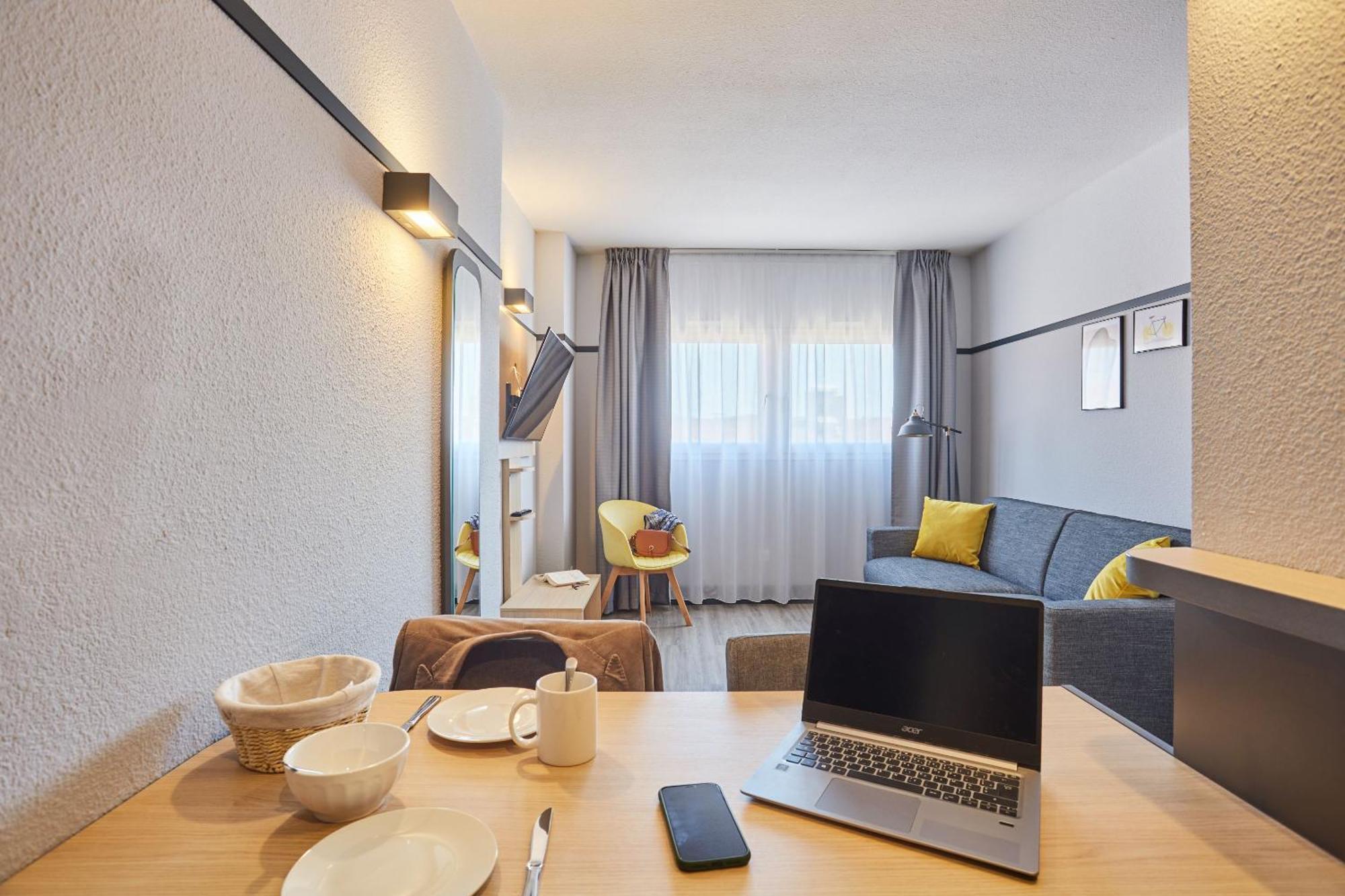 Appart Hotel Odalys City Aix En Provence L'Atrium Aix-en-Provence Exteriör bild