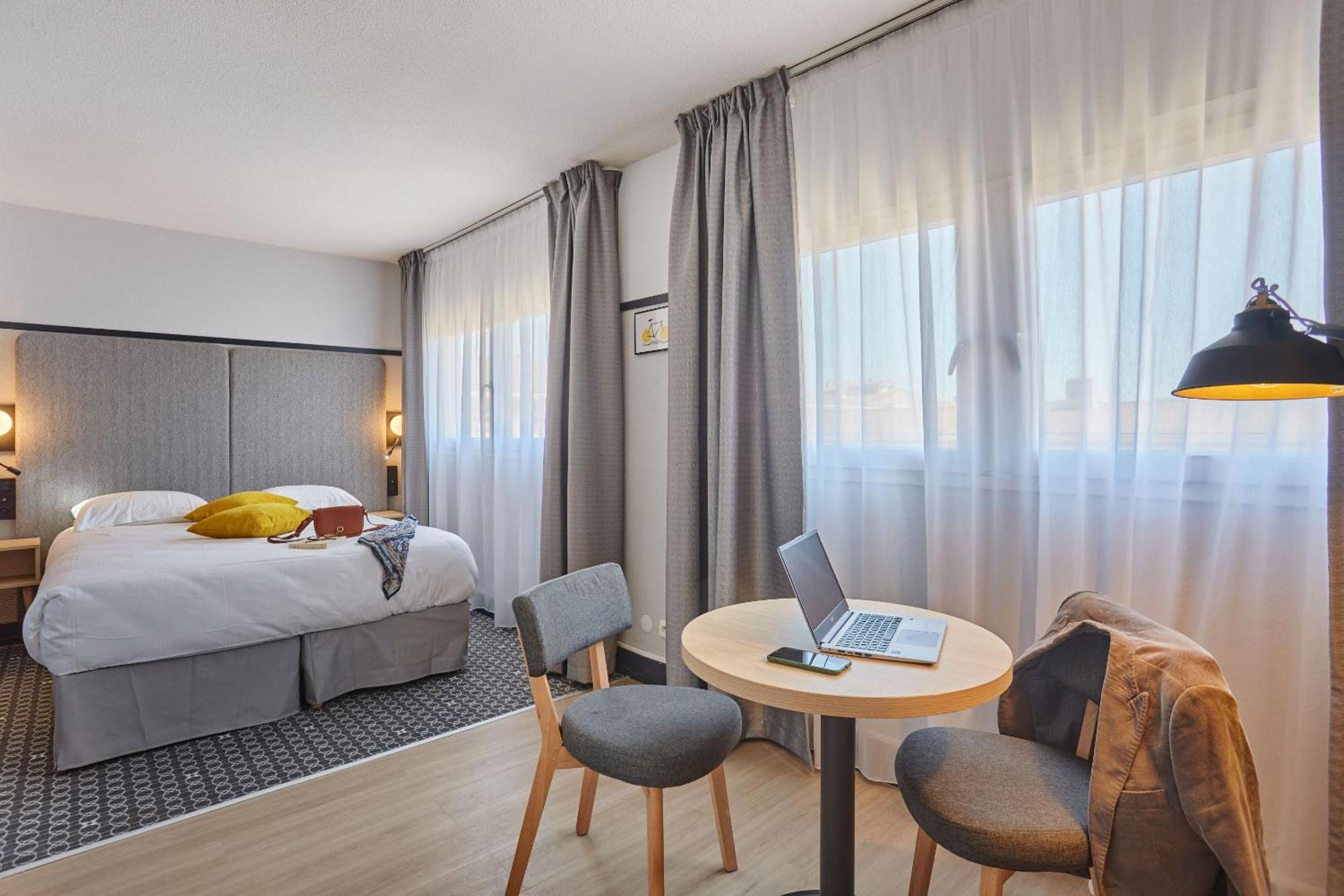 Appart Hotel Odalys City Aix En Provence L'Atrium Aix-en-Provence Exteriör bild