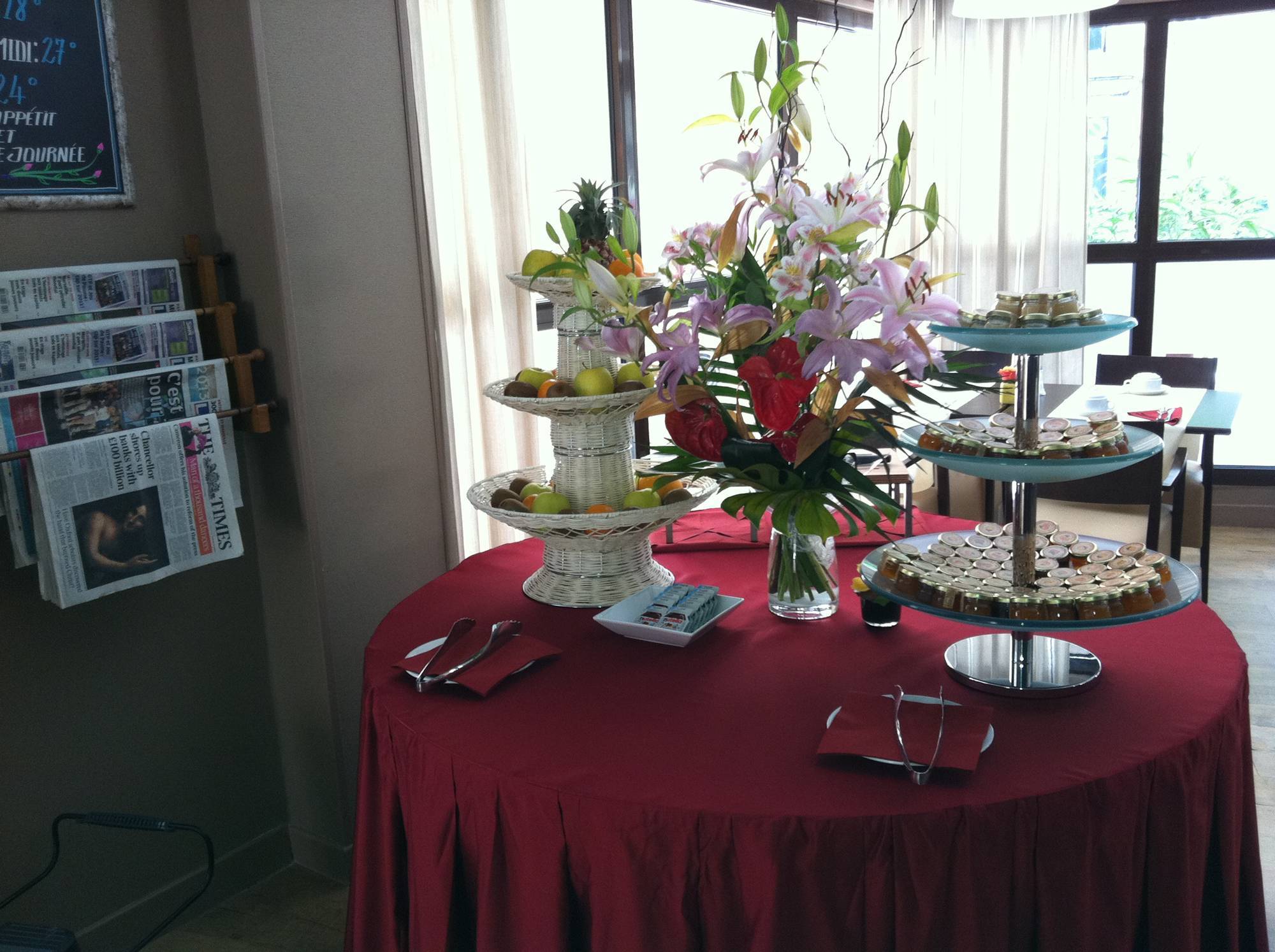 Appart Hotel Odalys City Aix En Provence L'Atrium Aix-en-Provence Restaurang bild